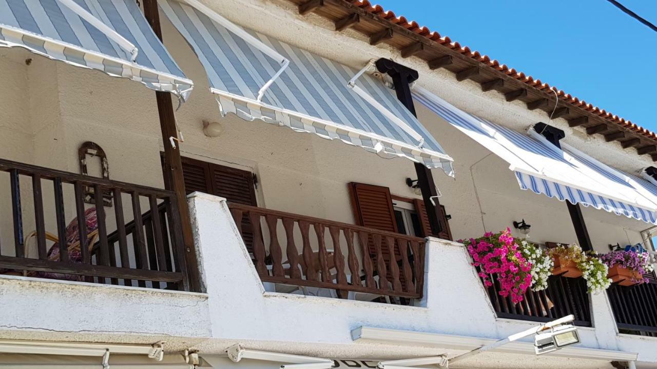 Cosy Family Apartment Near The Sea Polychrono Exterior foto