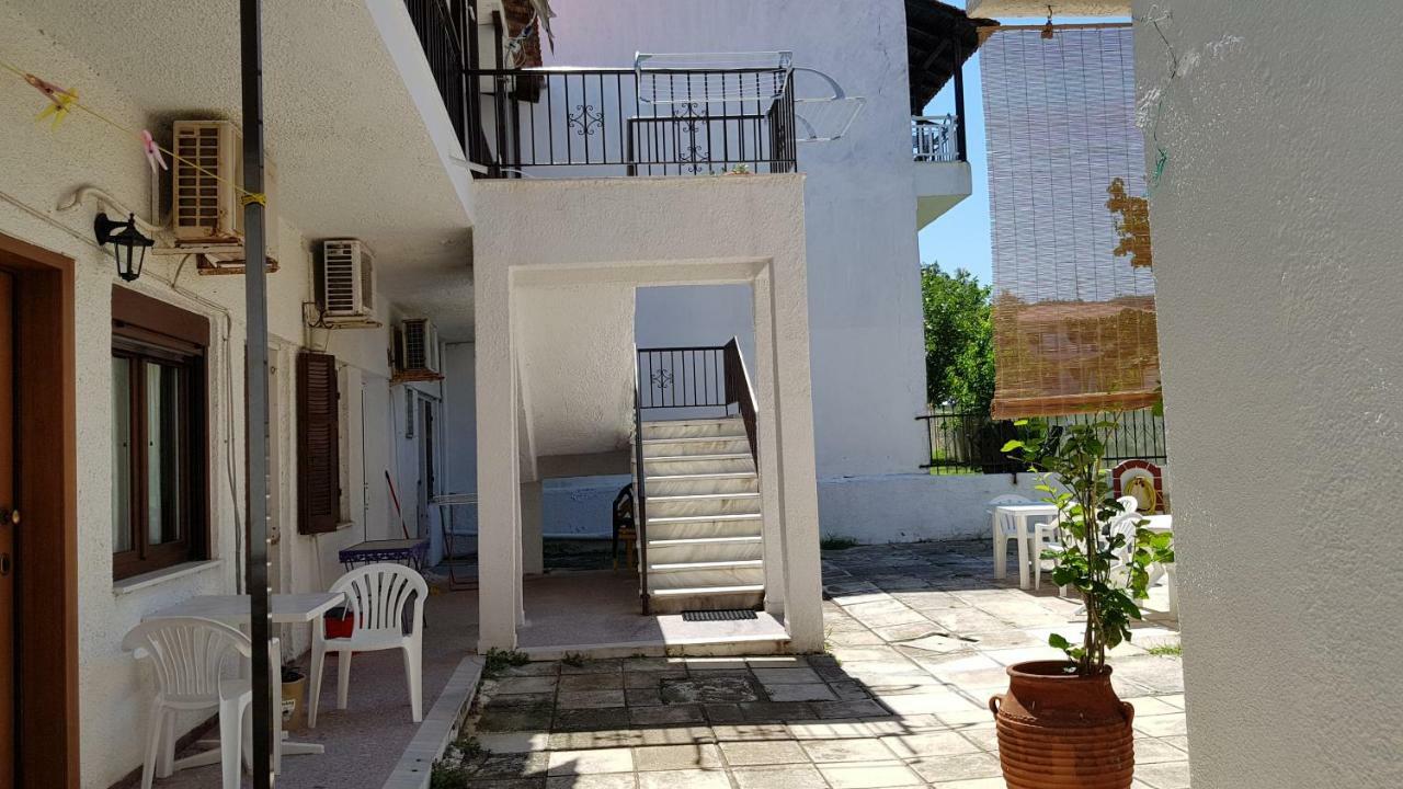 Cosy Family Apartment Near The Sea Polychrono Exterior foto
