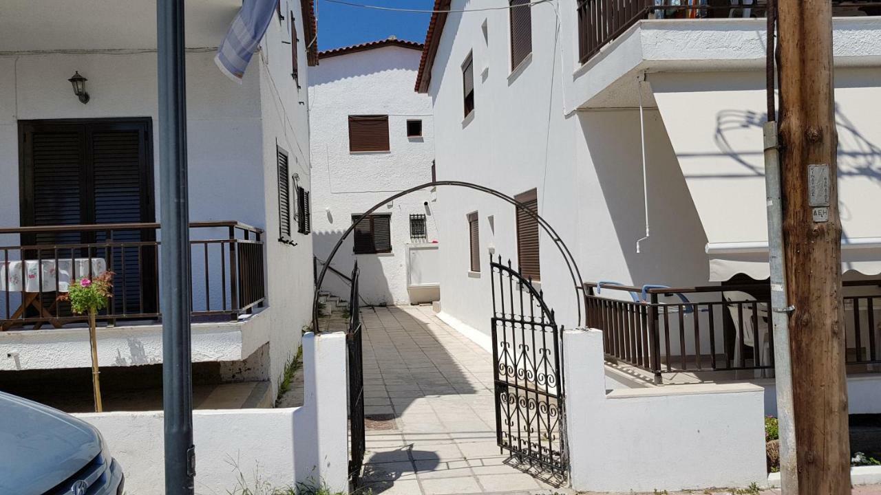 Cosy Family Apartment Near The Sea Polychrono Exterior foto